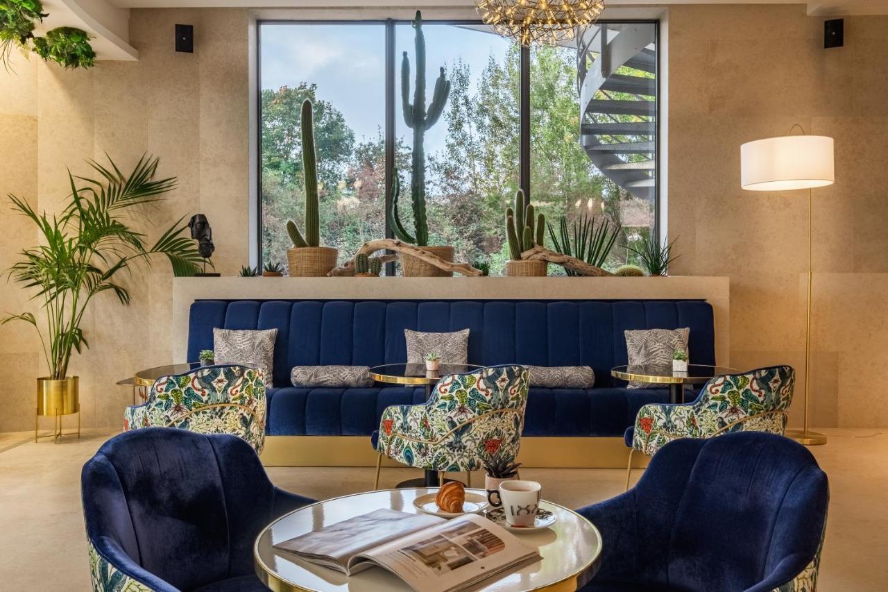 Golden Tulip Lyon Ouest Techlid Hotel & Spa Limonest Εξωτερικό φωτογραφία