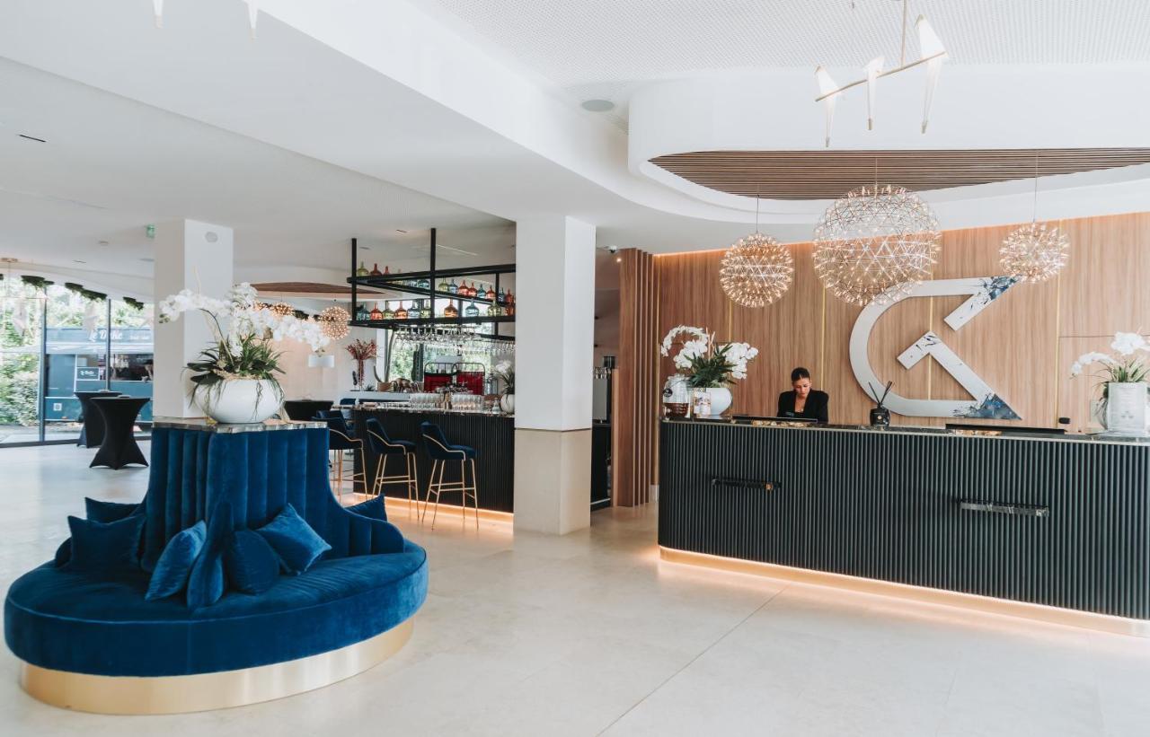Golden Tulip Lyon Ouest Techlid Hotel & Spa Limonest Εξωτερικό φωτογραφία