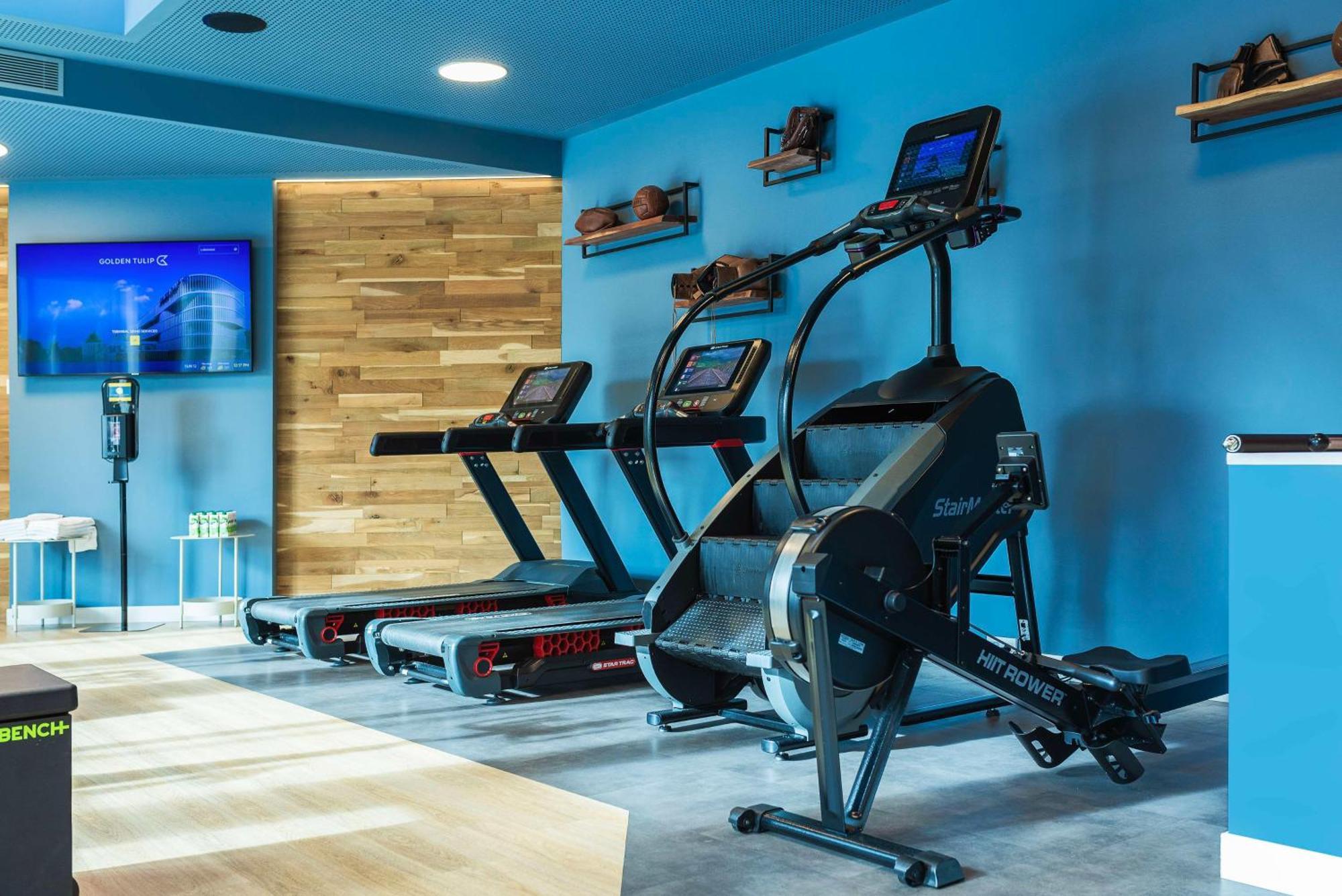 Golden Tulip Lyon Ouest Techlid Hotel & Spa Limonest Εξωτερικό φωτογραφία
